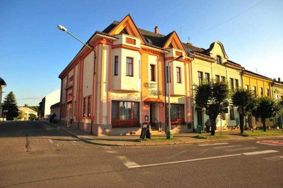 Hotel Krajka**** Vamberk Exterior foto